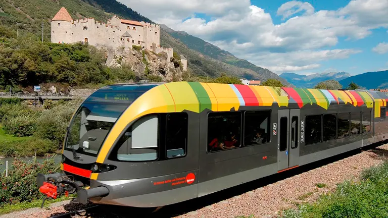 Il trenino della Val Venosta